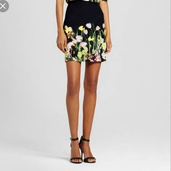 Victoria Beckham for Target Floral‎ Skirt - Picture 1 of 7